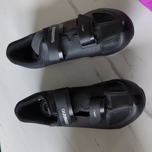Men's Shimano RP1 size 47 black cycling shoes